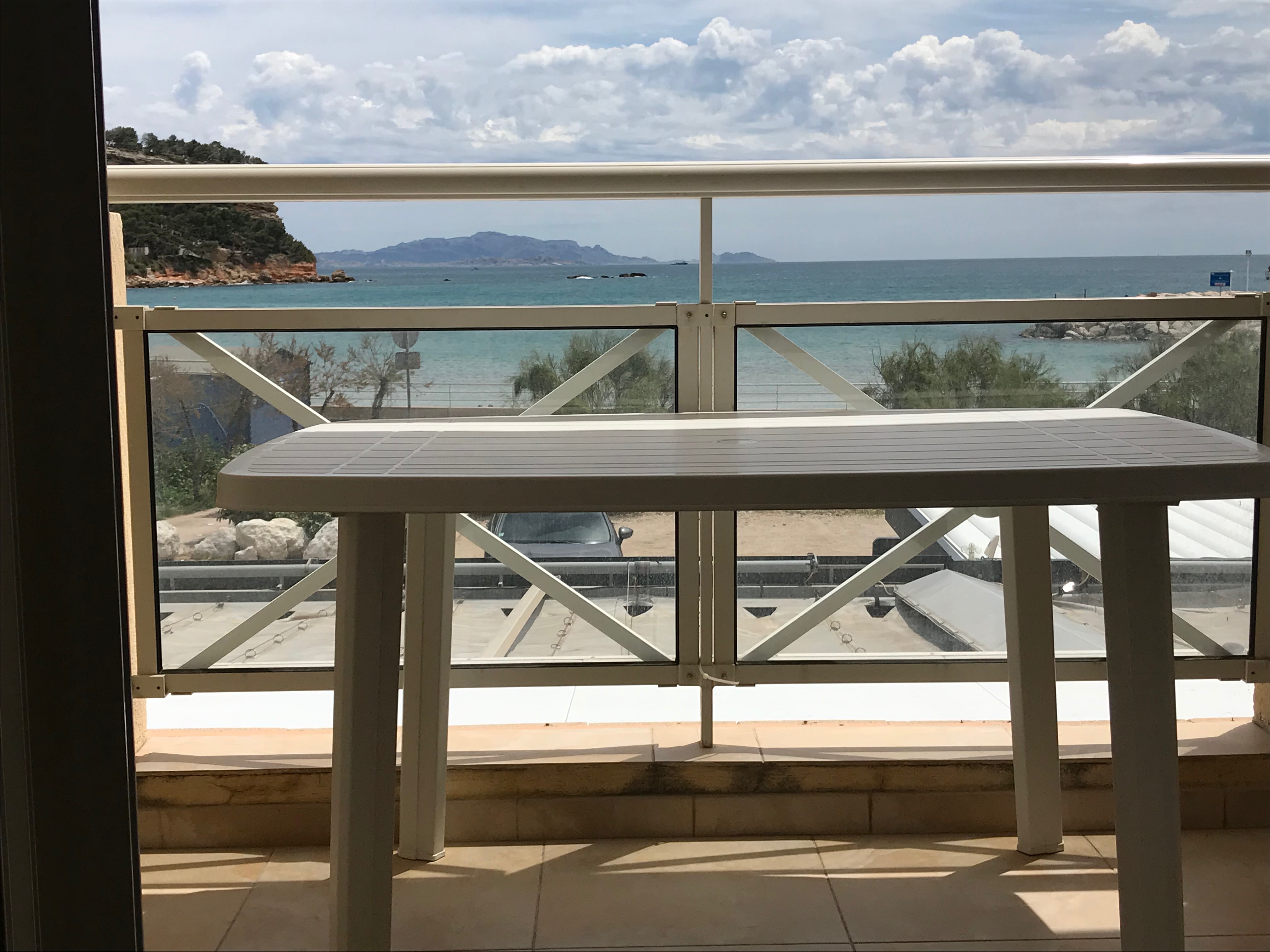 Front de mer les pieds dans l'eau - photo 2