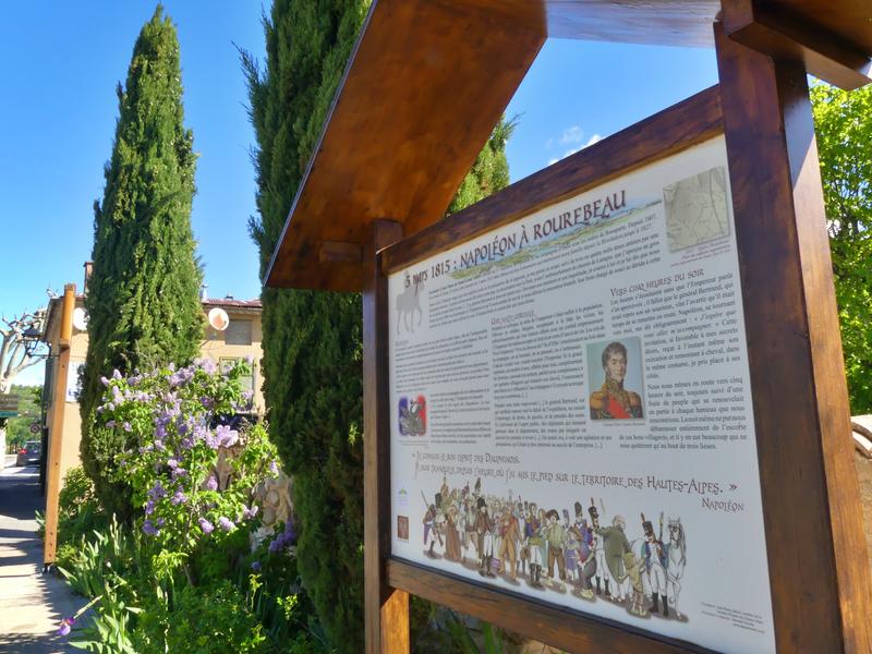 Panneau sur le passage de Napoléon le 5 mars 1815