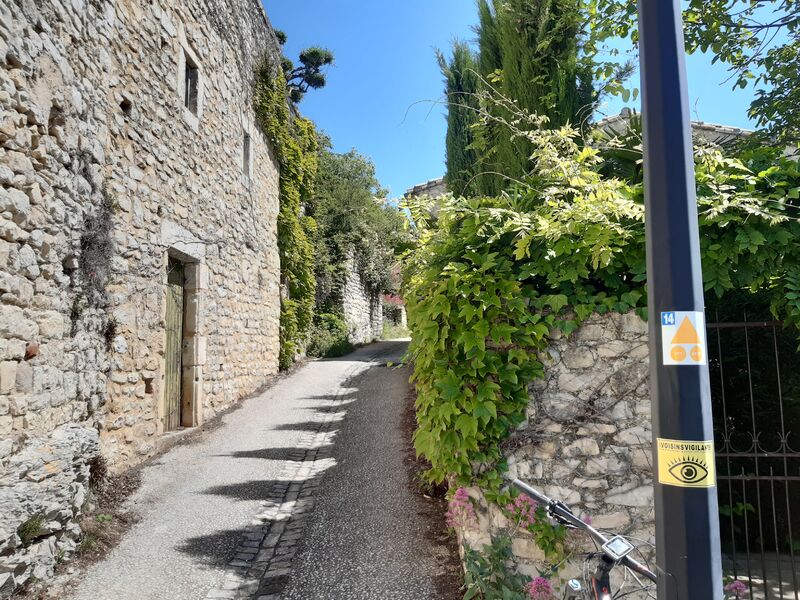 Balisage dans le vieux Savasse