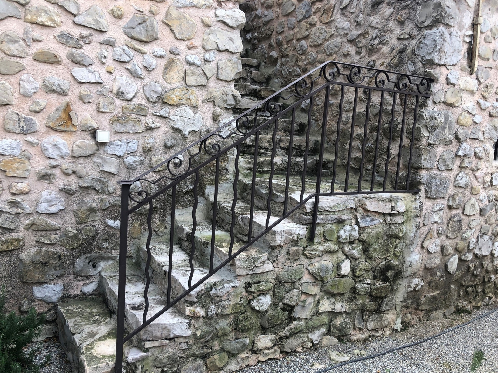 Basset Zinc - photo 2