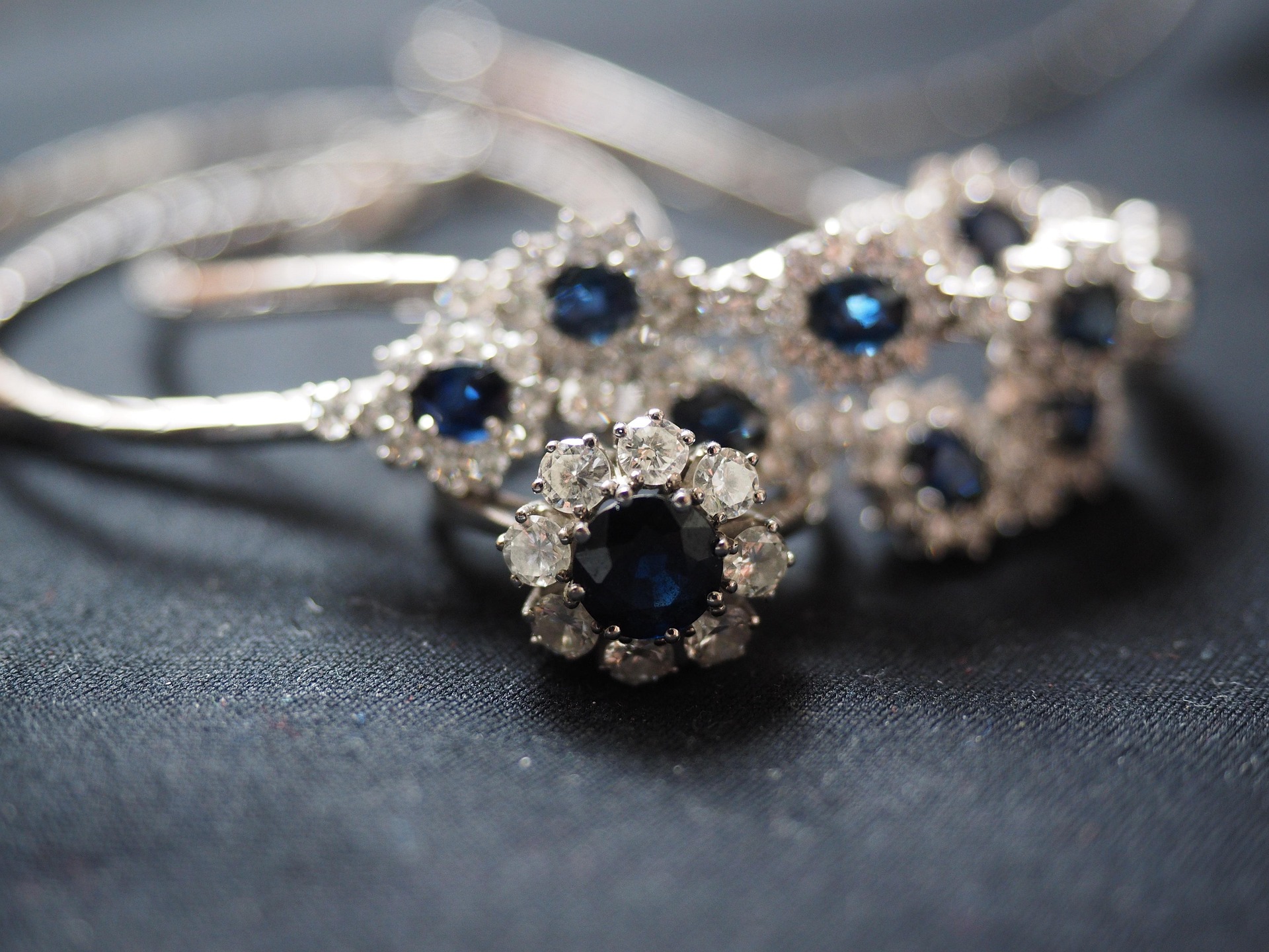 European Heritage Days - Exhibition: “The Crystallization of Rubies and Sapphires, from Paris to Monthey: The Legacy of a Jewelry Heritage”_Saint-Gingolph