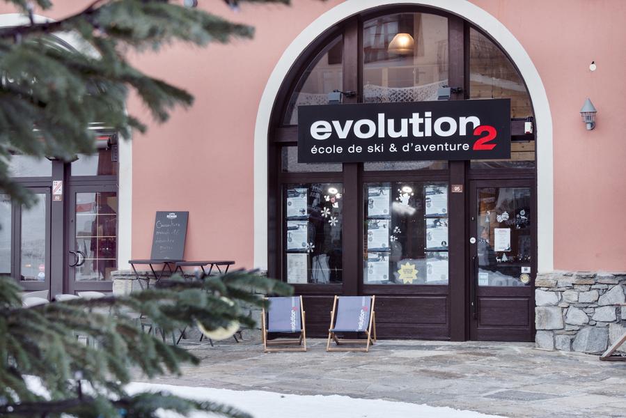Façade extérieure - Evolution 2 Arc 1950