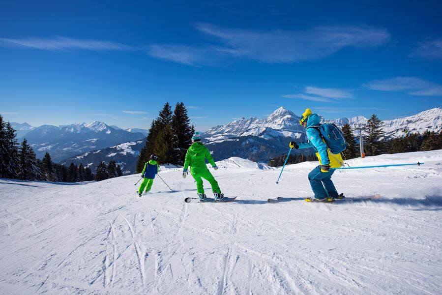 Crest-Voland Cohennoz_ski-famille