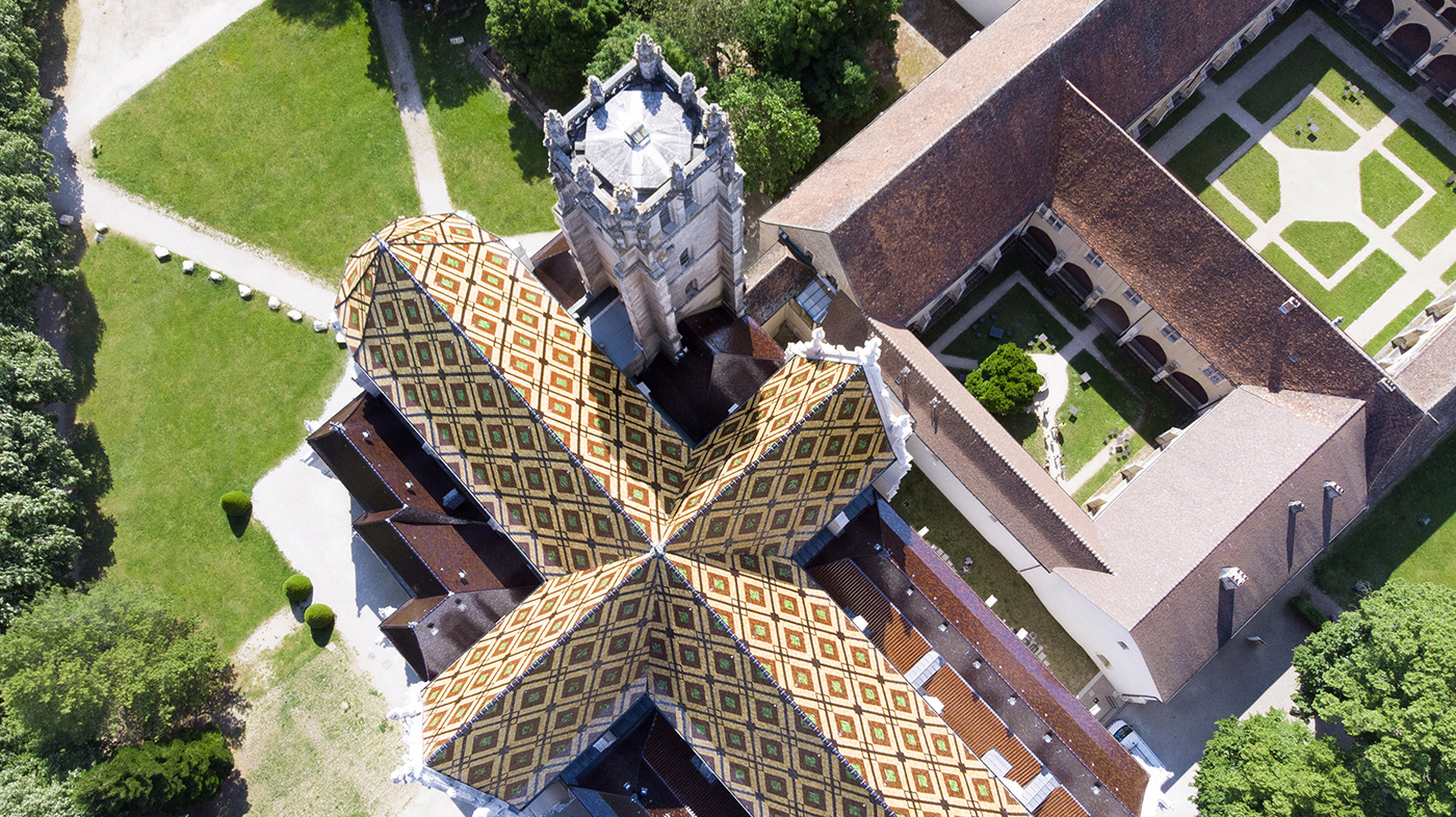 Vue aérienne du Monastère royal de Brou