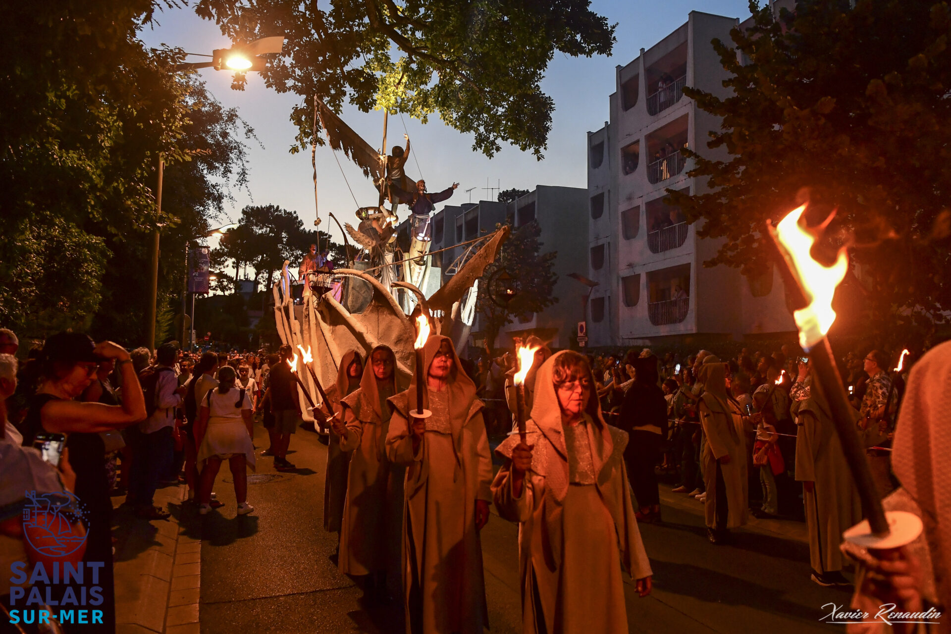 Saint Palais Parade - Spectacle feu