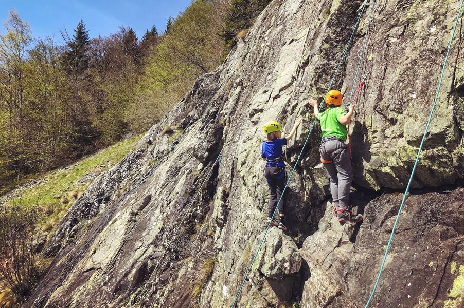 voies escalade Cascade