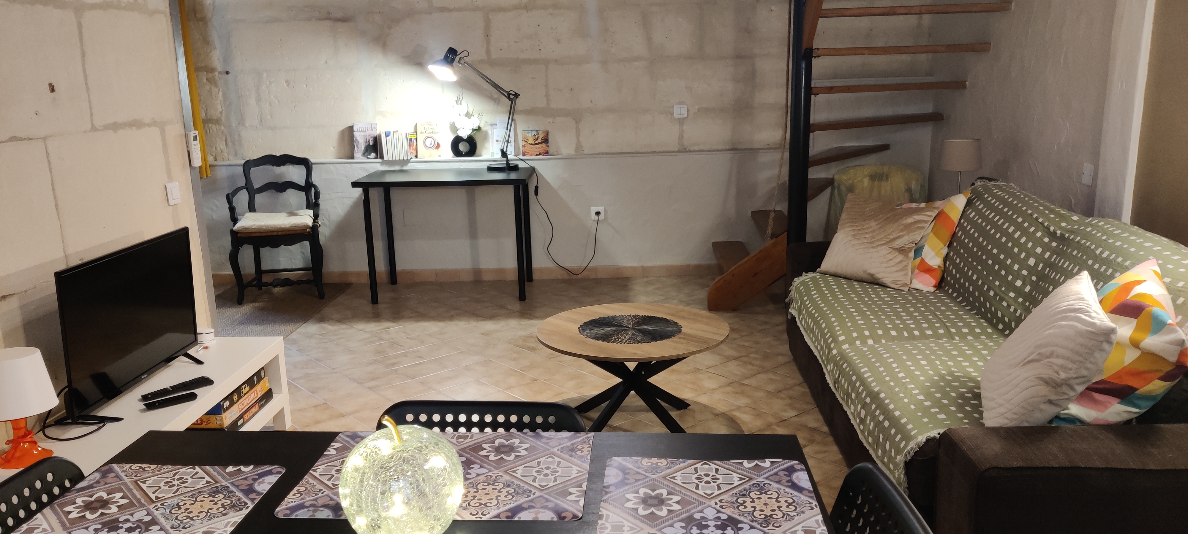Le petit Arlésien et la mezzanine