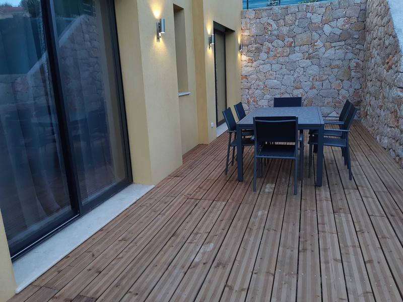 Embruns-Terrasse-Eze-Gîtes de France des Alpes-Maritimes