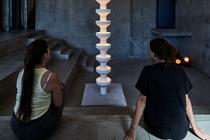 20 ans de l'église Saint-Pierre : Visite libre de l'exposition "SOLAIRE, une odyssée sensible"_Firminy