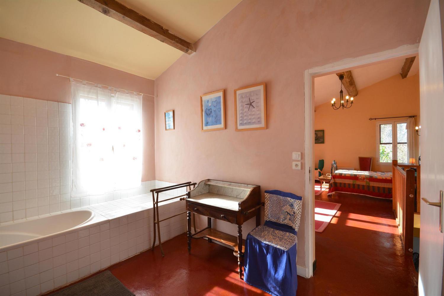 Tamaris, Arles - photo 23