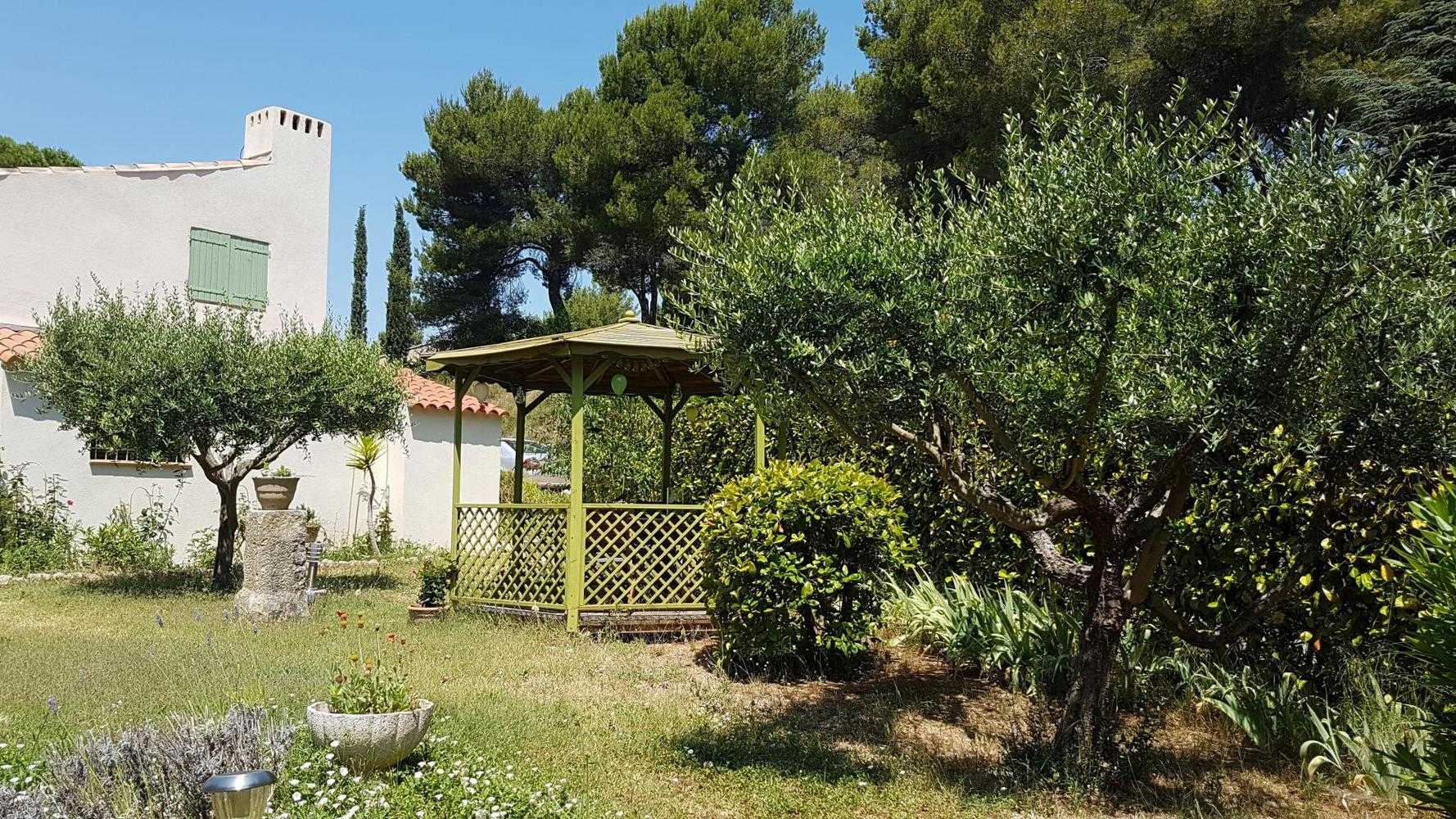 Les Hauts Pinchinats, Le Tholonet - photo 11