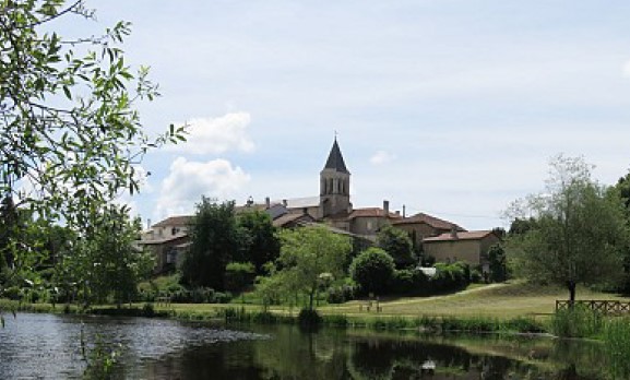 Montrollet sentier les Sources