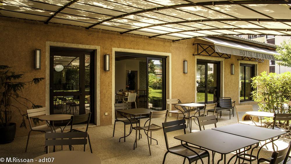 Hôtel les amandiers