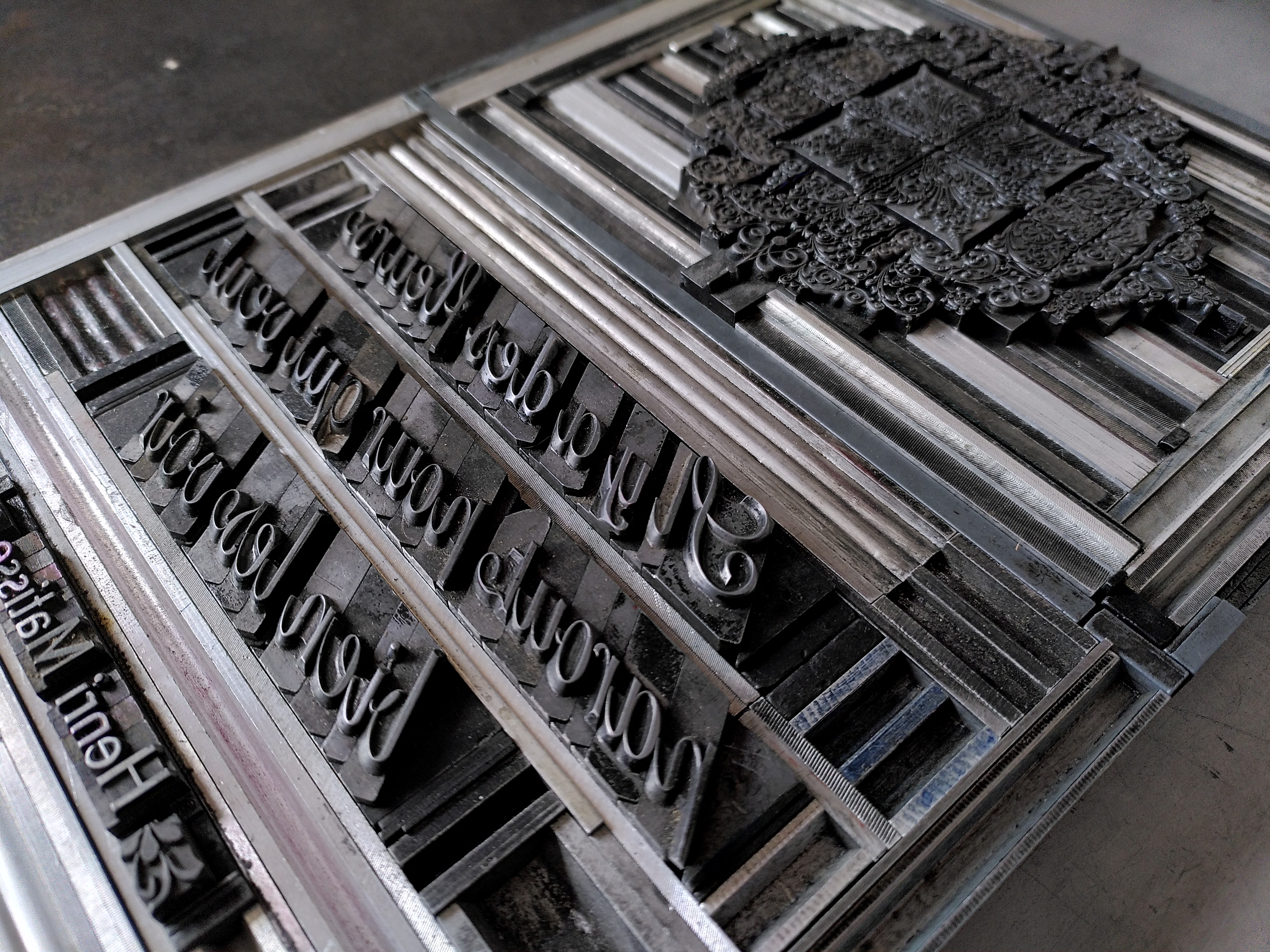 Composition en caractères mobiles