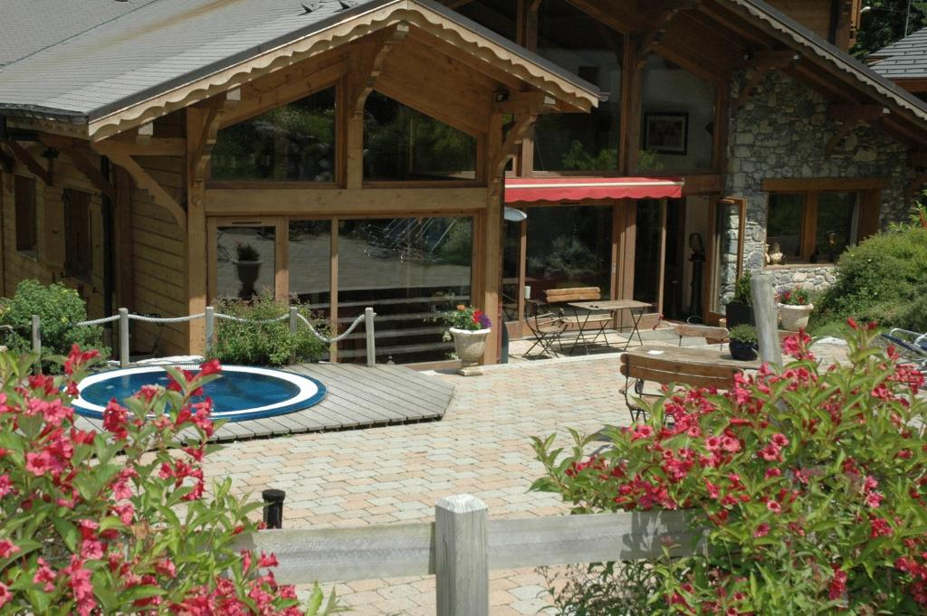 L'hôtel en été