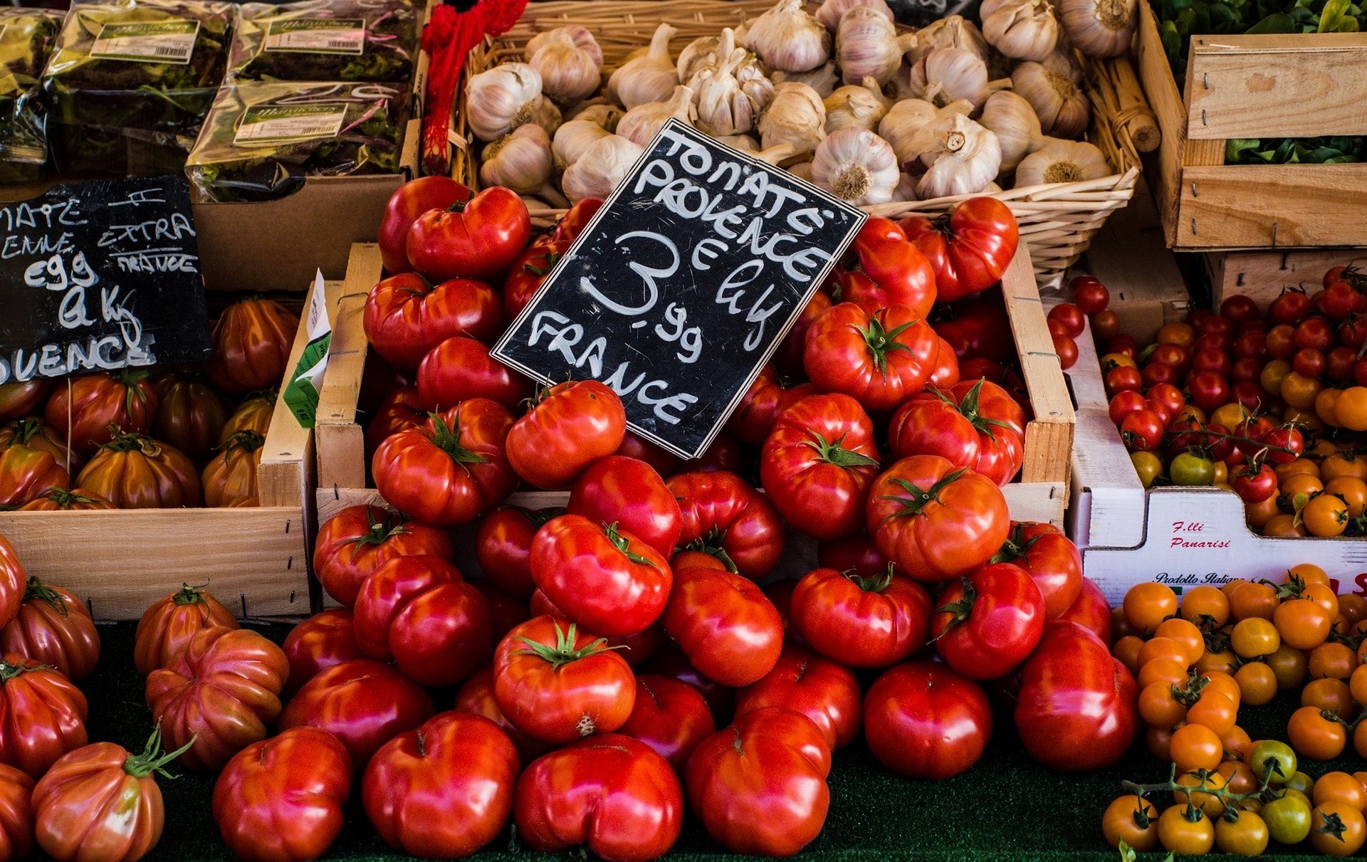 Marché provençal de Mouriès - tomates