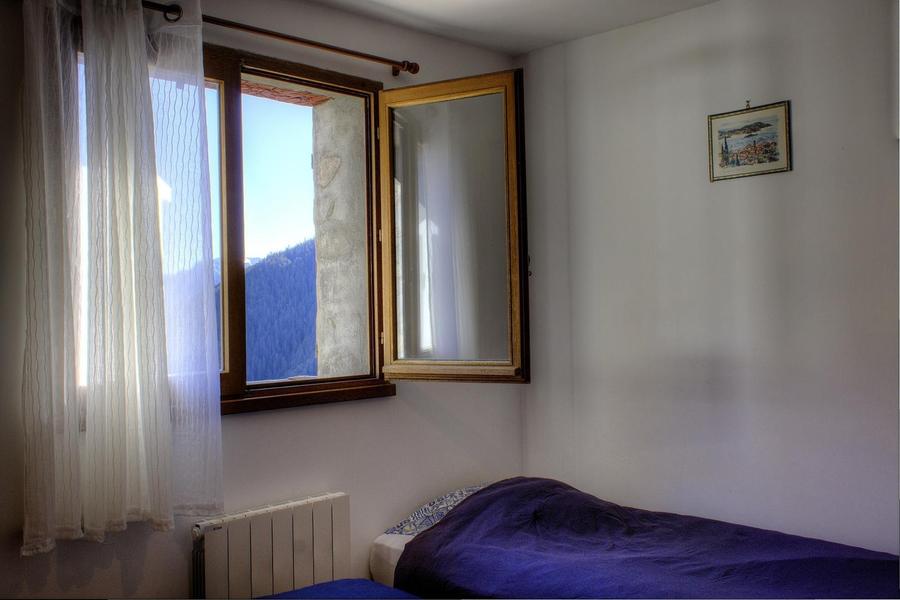 Gîte L'Oustal n°2-Chambre Lit simple-Auron-Gîtes de France Alpes-Maritimes 