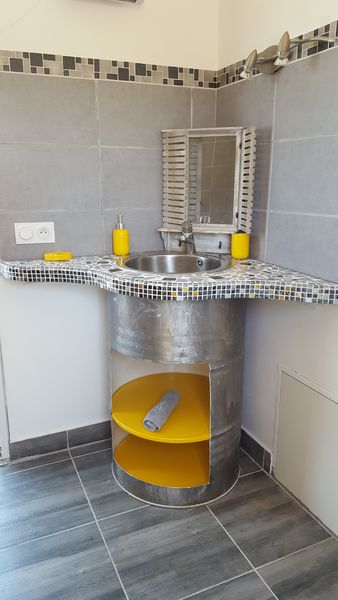 La salle de bain du container