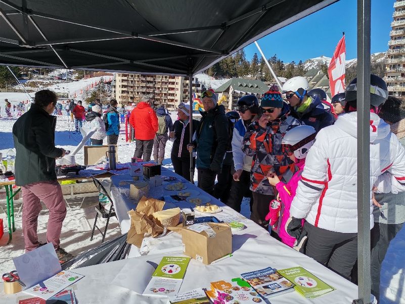 JA'Dore manger Cantalou