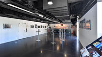 Le Tremplin : Hall d'exposition + Bar