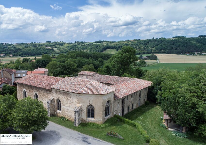 Prieuré de Charrière