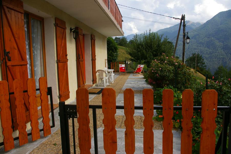 Gîte L'Aubépine de Douans-Entrée du gîte-Saint-Étienne-de-Tinée-Gîtes de France des Alpes-Maritimes