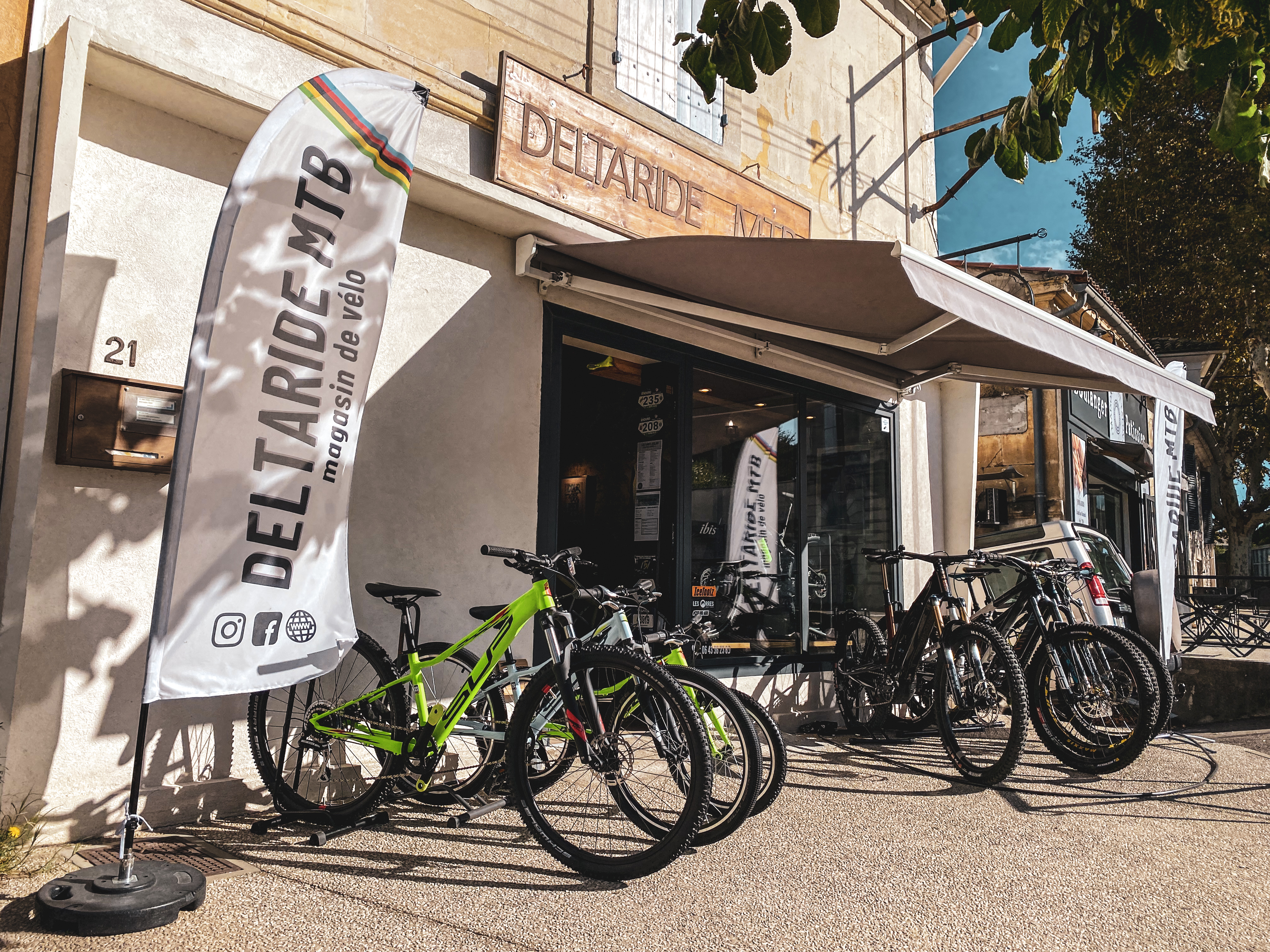 Deltaride MTB - Location et réparation de vélos  France Provence-Alpes-Côte d'Azur Bouches-du-Rhône Arles 13200