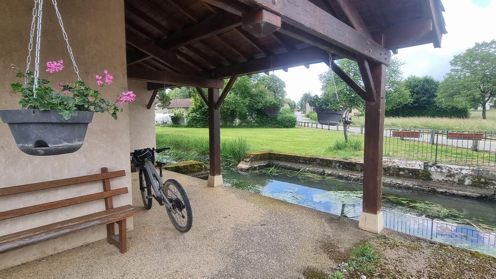 Circuit VTT-VTC n°28 (rouge) - Grand tour de Mépillat - Terres fortes de Cormoz_Saint-Nizier-le-Bouchoux