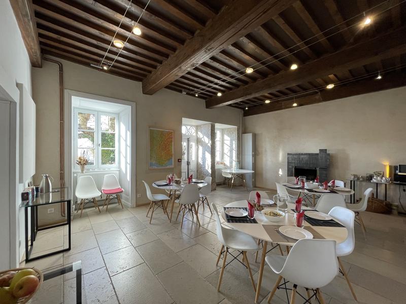 La Tour d'Oncin : lieu de séminaire humaniste_Montagnieu