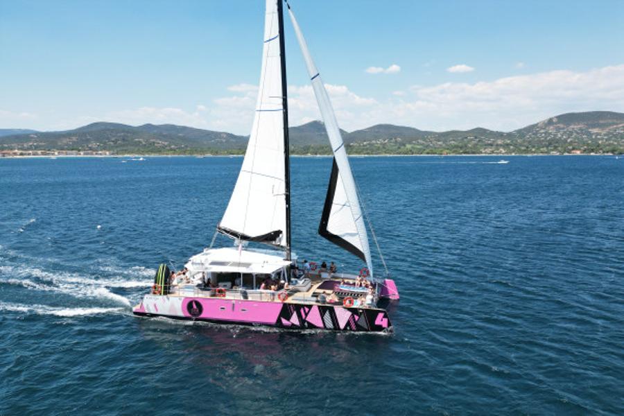 Journée en catamaran à Cap Taillat Départ Cogolin