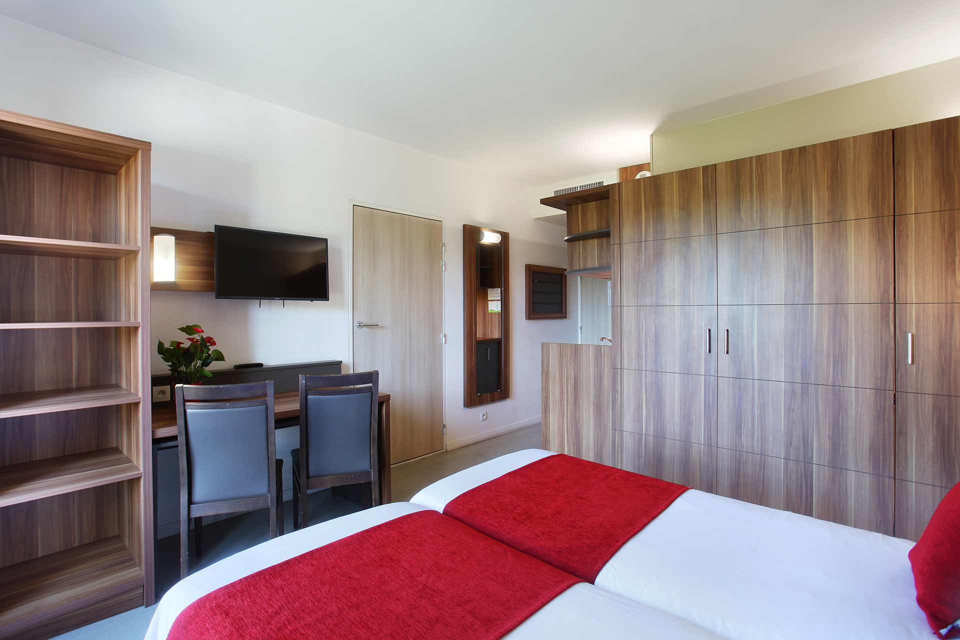 Suite Home Aix en Provence Sud, Bouc-Bel-Air - photo 10