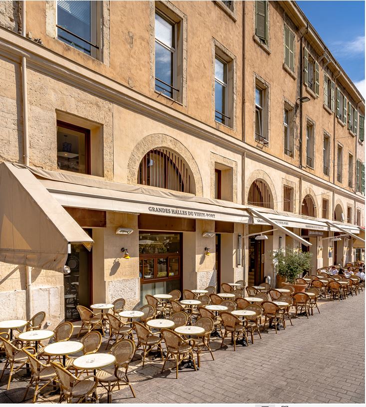 Les Grandes Halles du Vieux Port — photo 3