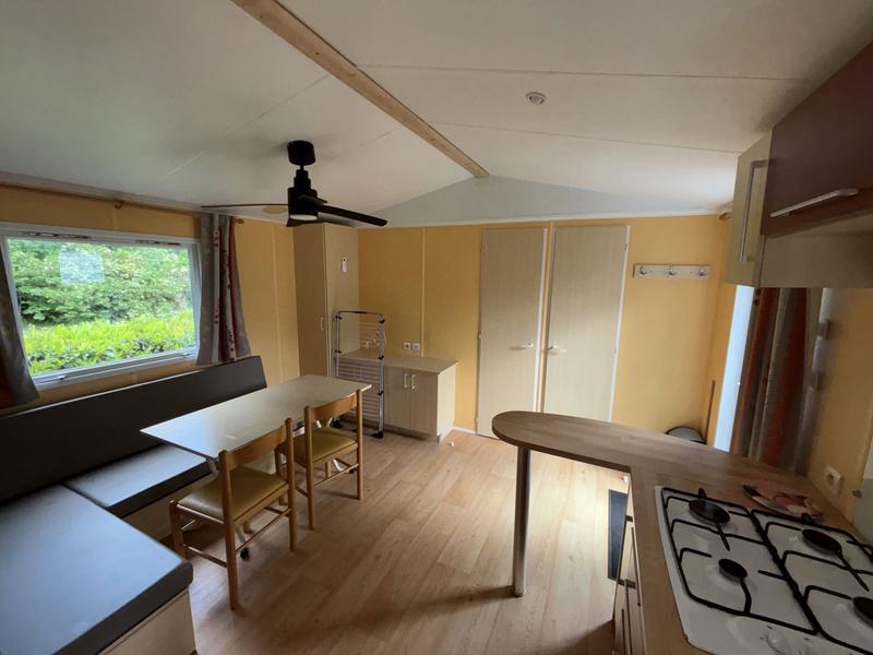Espace de vie d'un mobilhome 4/6 personnes Espace de vie d'un mobilhome 4/6 personnes