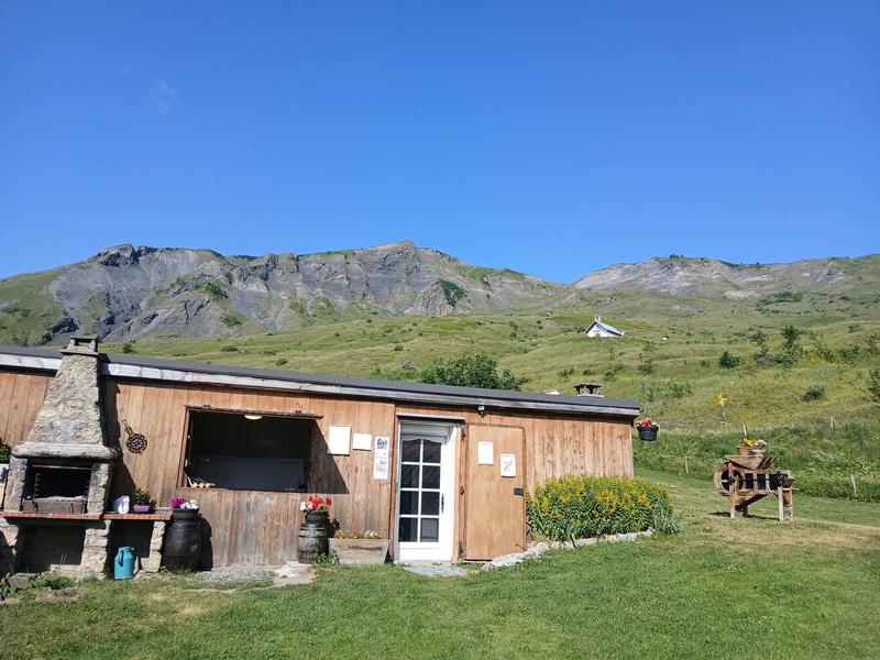 Cani randonnée et apéritif à O Chamb’ô_La Toussuire