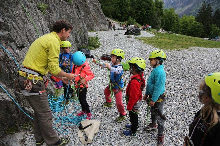 Stages escalade junior- Compagnie des Guides_Chamonix-Mont-Blanc