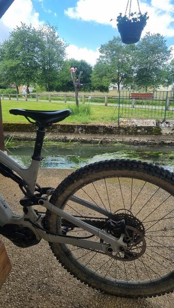 Circuit VTT-VTC n°28 (rouge) - Grand tour de Mépillat - Terres fortes de Cormoz_Saint-Nizier-le-Bouchoux