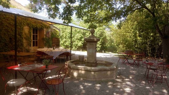 Terrasse Fontaine