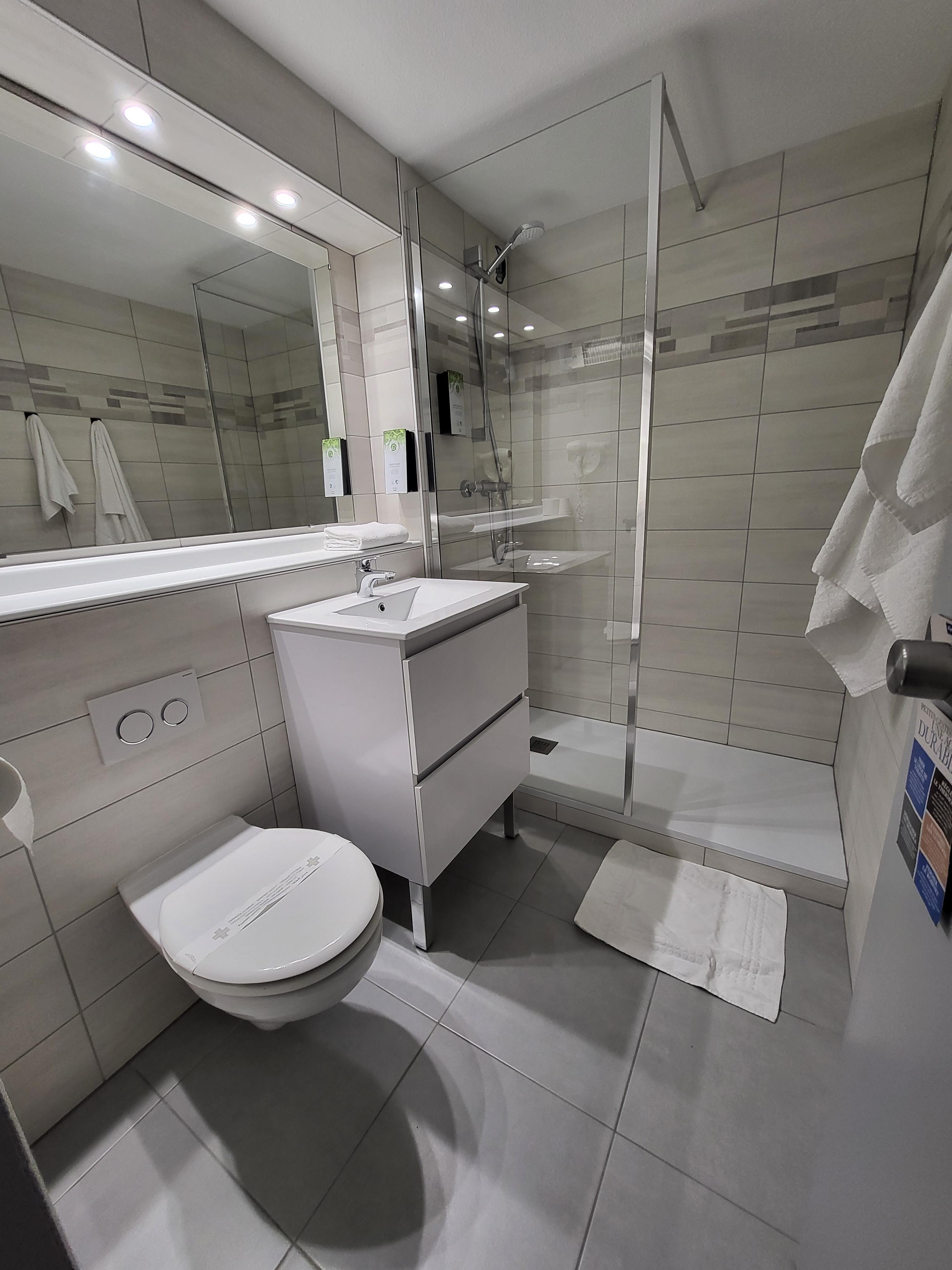 H�tel Kyriad Bellegarde