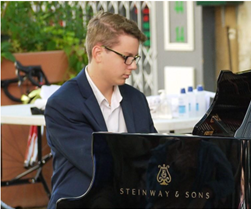 Le Steinway sur la place pour tous ! Festival d'été Sérénades en Baronnies