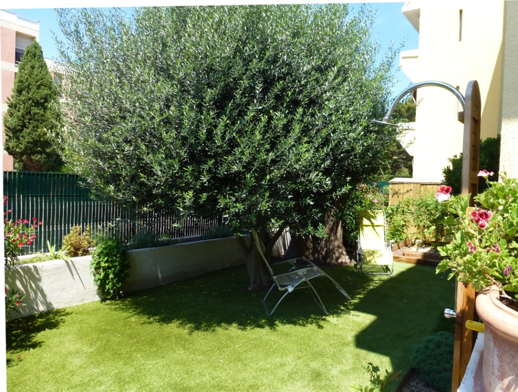 Appartement T3 avec grande terrasse