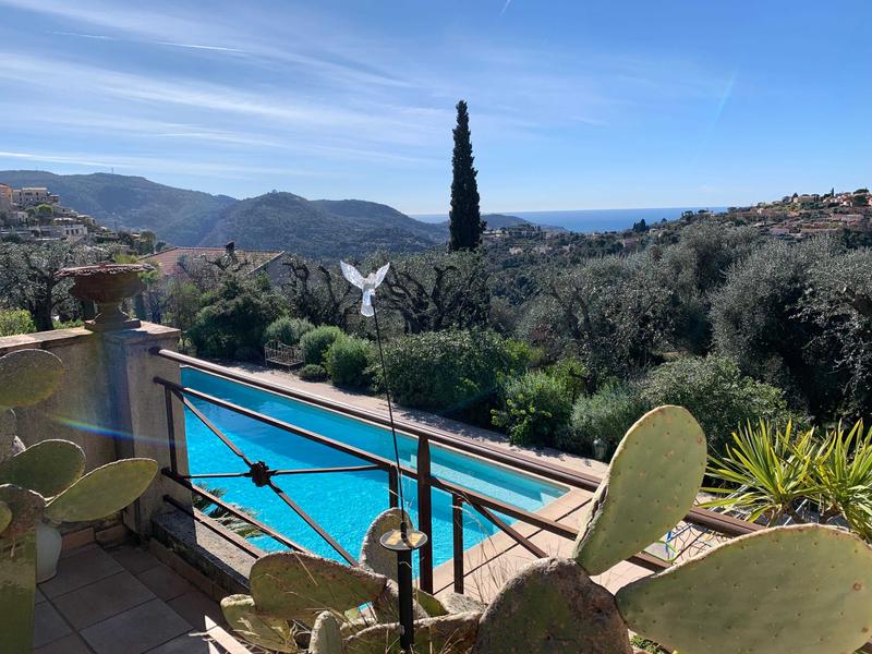 Gîte Le Jardin de Falicon-Vue du 1er étage-Falicon-Gîtes de France des Alpes-Maritimes