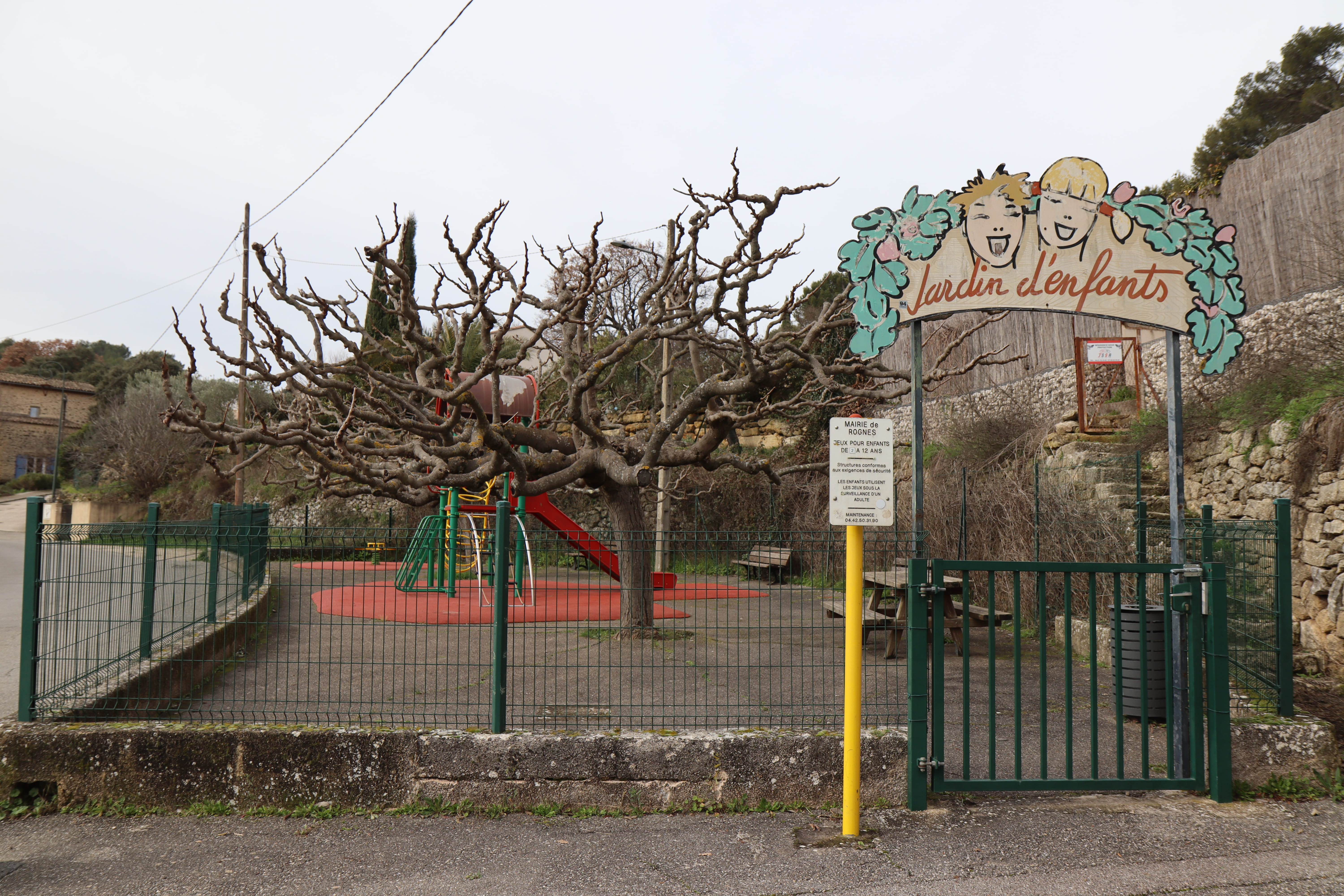 Aire de jeux d'enfant des Mauvares