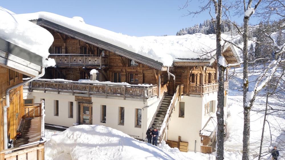 Cabuis Raphaël / The Ski Gathering : Séjour pour solos en demi-pension - Les Suites de l'Alpe - Mont-Blanc