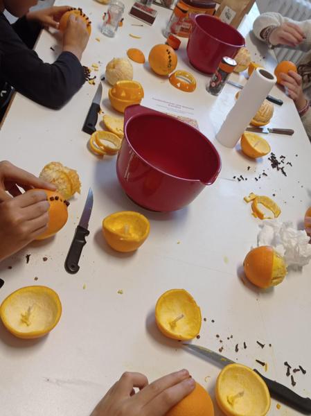 Atelier ça sent bon l'orange !_Charlieu