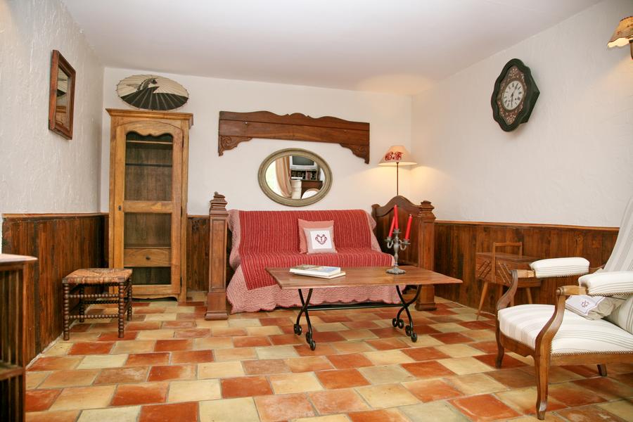 Salon avec canapé BZ en 130 - 2 couchages