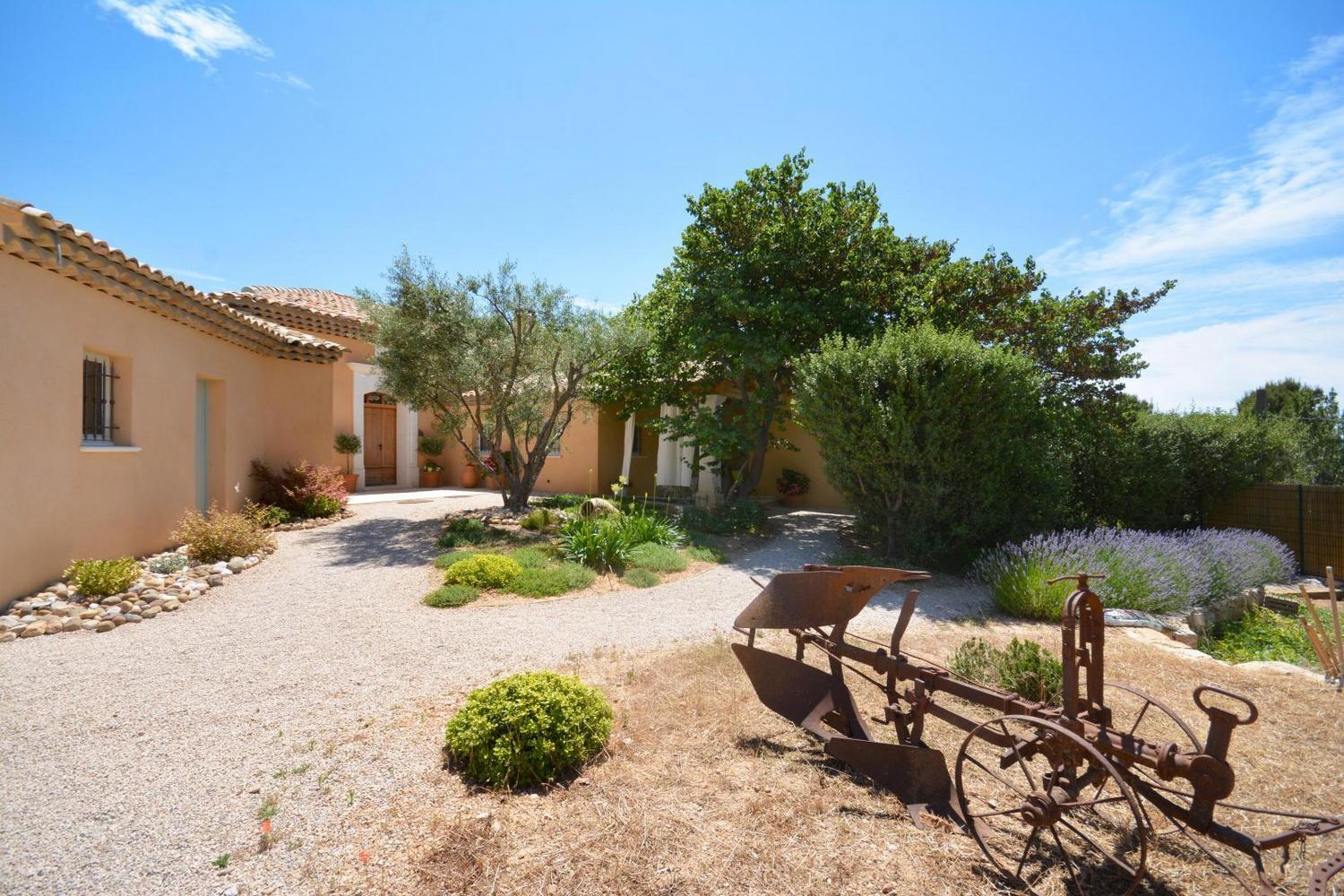L'Aire du Garlaban, Aubagne - photo 2