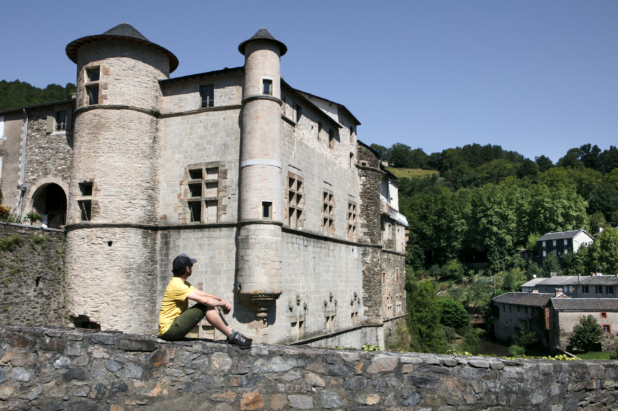 Lacaze, la petite cité de caractère