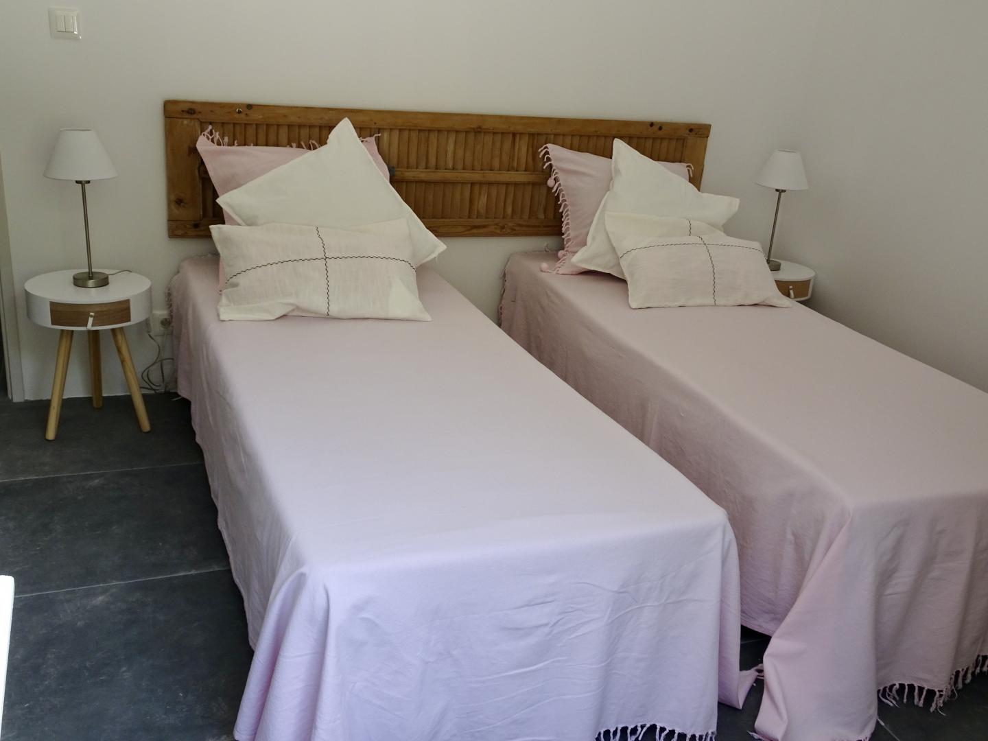 Les Arbousiers - photo 2