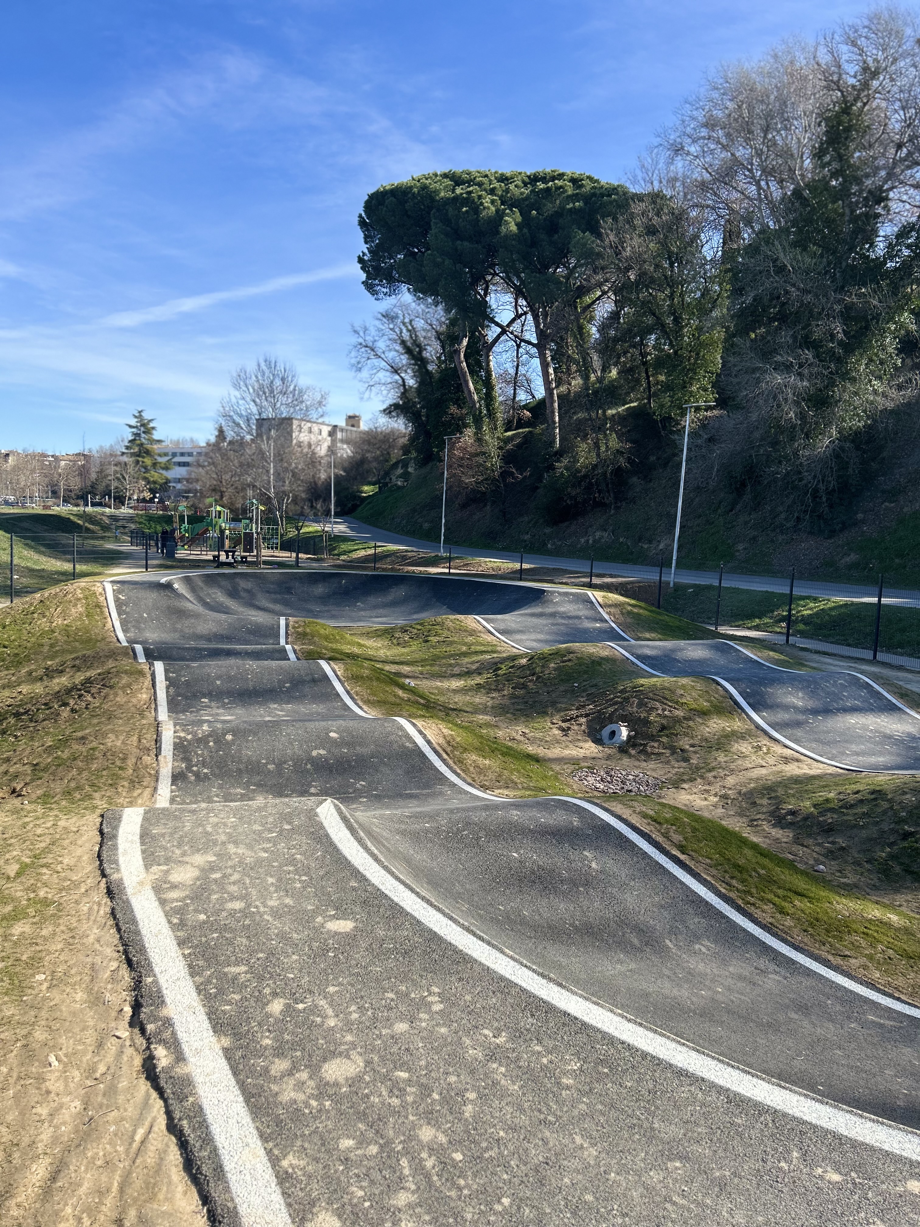 Pumptrack du Setti de Barba, Pertuis - photo 3