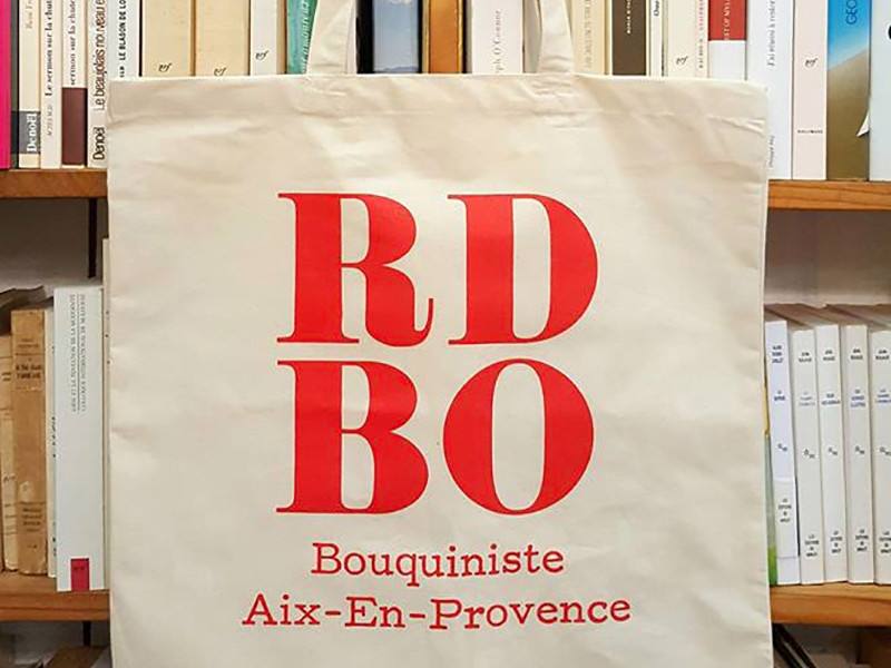 Rue Des Bouquinistes Obscurs